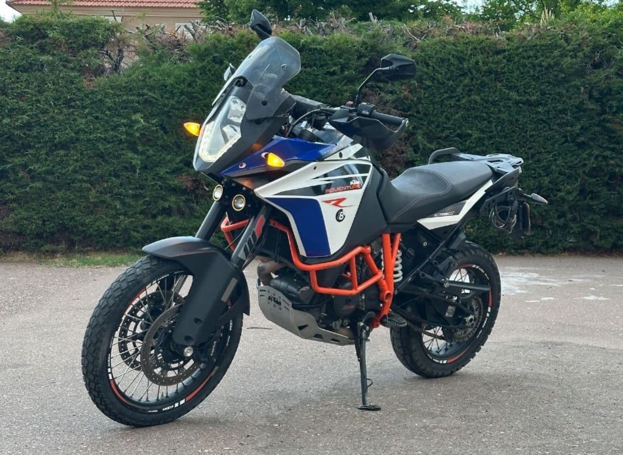 KTM Adventure 1090 R